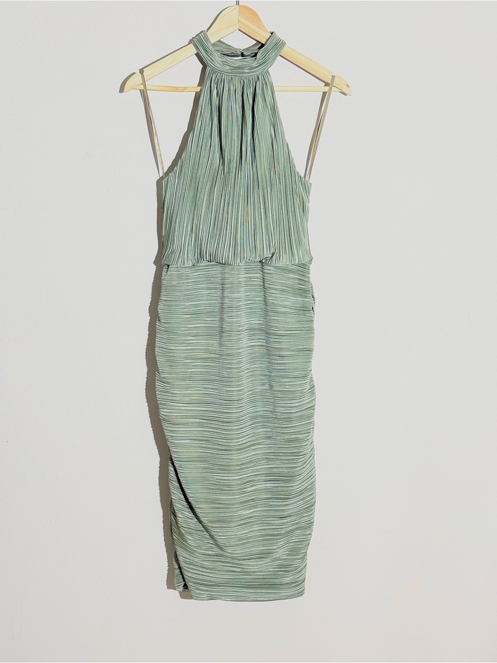 NWT Bariano Australia “Charlotte” Halter Neck Pleat Dress